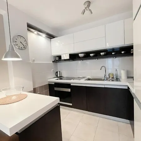 Apartment Luxury 1 *